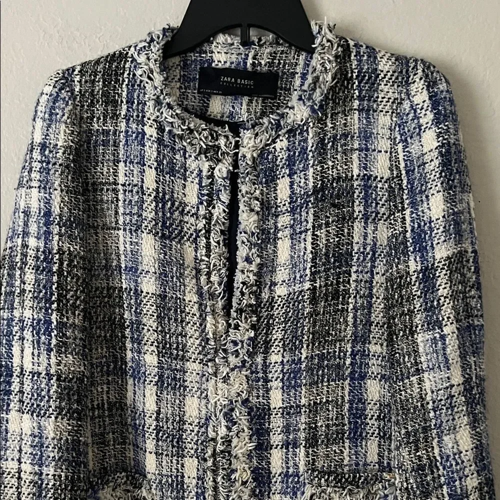 Like New! Zara Tweed Jacket in Size S